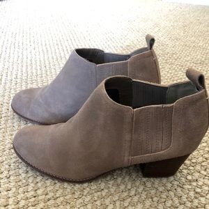 Dolce vita ankle boots size 10